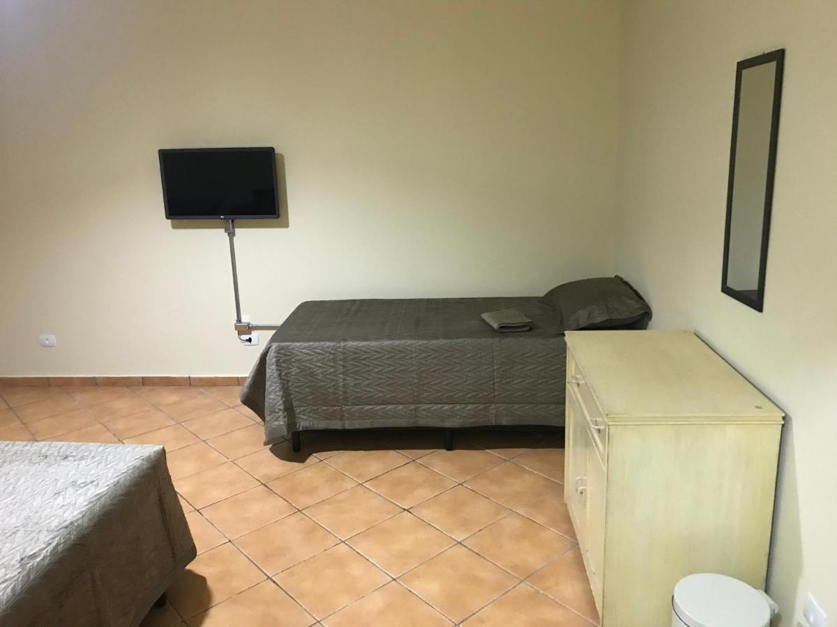 Ga2-Hospedagem Proximo Ao Aeroporto De Гуарульюс Экстерьер фото
